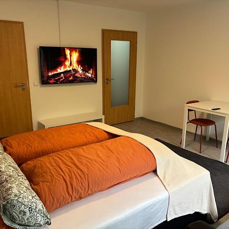 Cityloft Kassel 2 - Zentrale Unterkunft - Balkon - Netflix - Parkplatz Kültér fotó