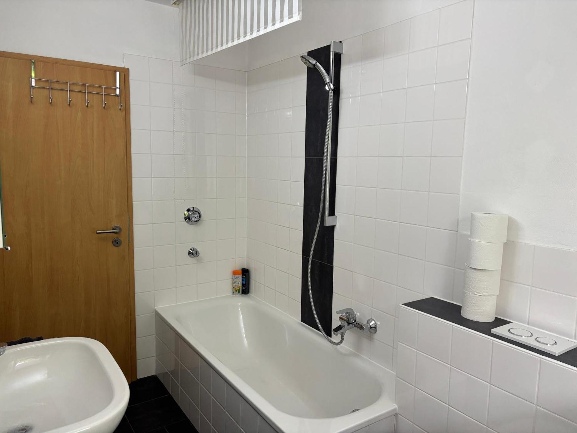 Cityloft Kassel 2 - Zentrale Unterkunft - Balkon - Netflix - Parkplatz Kültér fotó